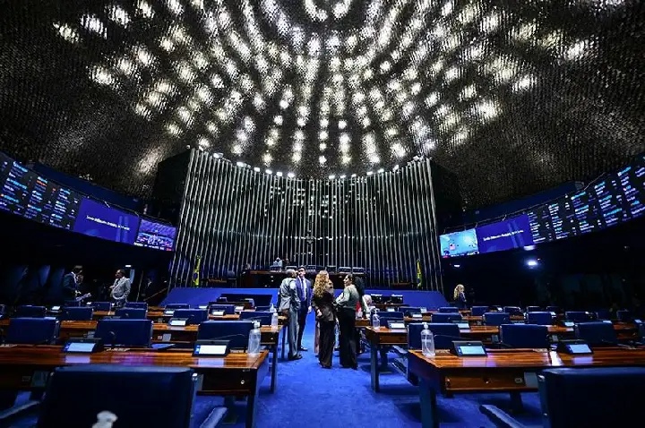 Fim da escala 6x1: Davi marca votação em 1º turno para quarta